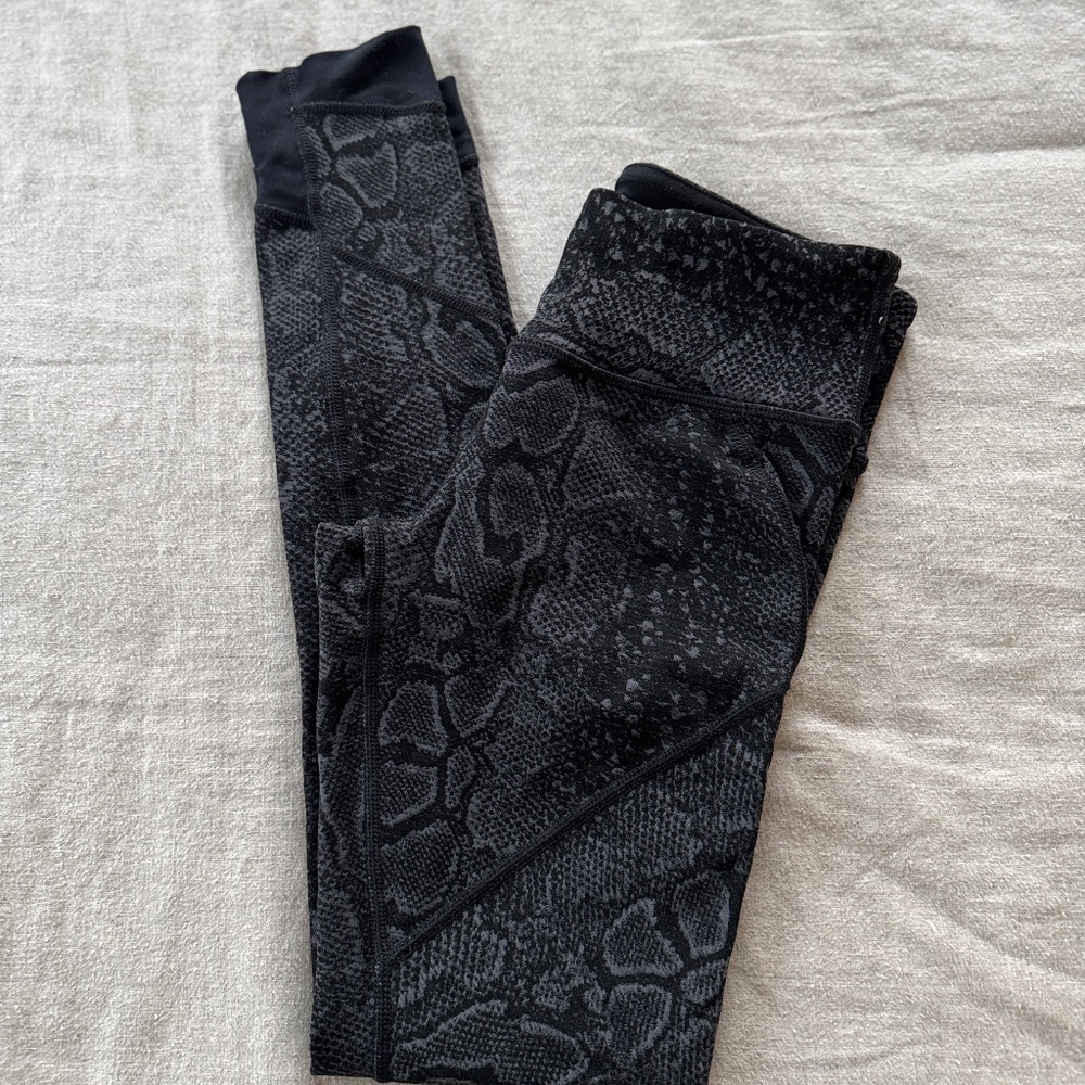 Vimmia Reversible Python Leggings (XS) | Grey/Bla… - image 1
